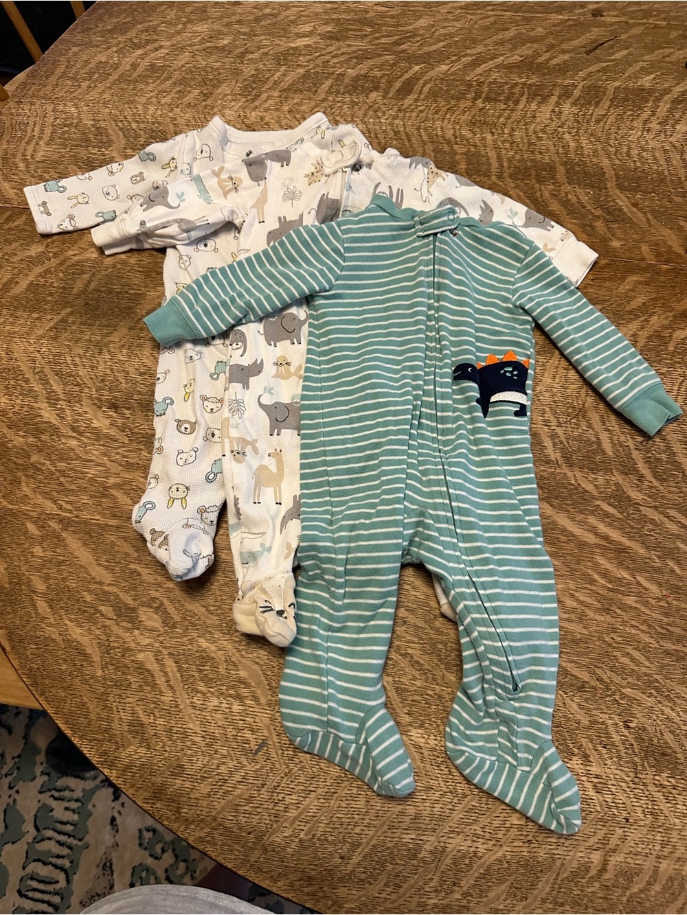 Carter's lot of 3 footies pajamas